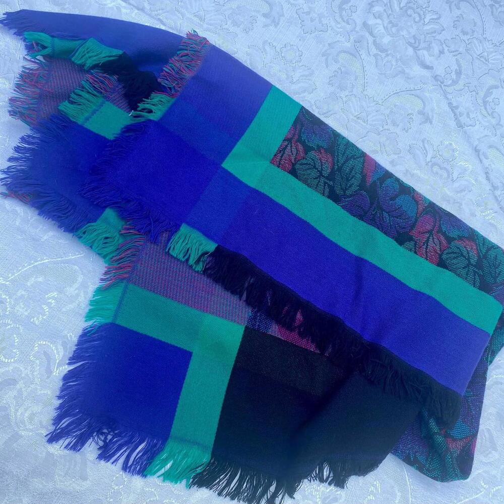 Vintage Multi Color 90s Blanket